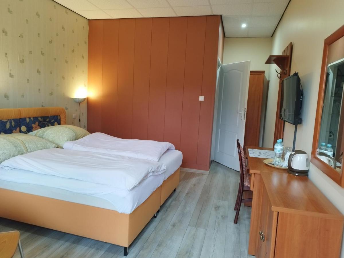 Hotel Zdrojewo Nowe Pokoj fotografie